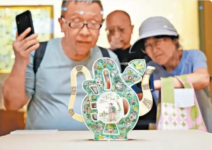 “窑业千年”一展读懂 “何以景德镇”闪耀